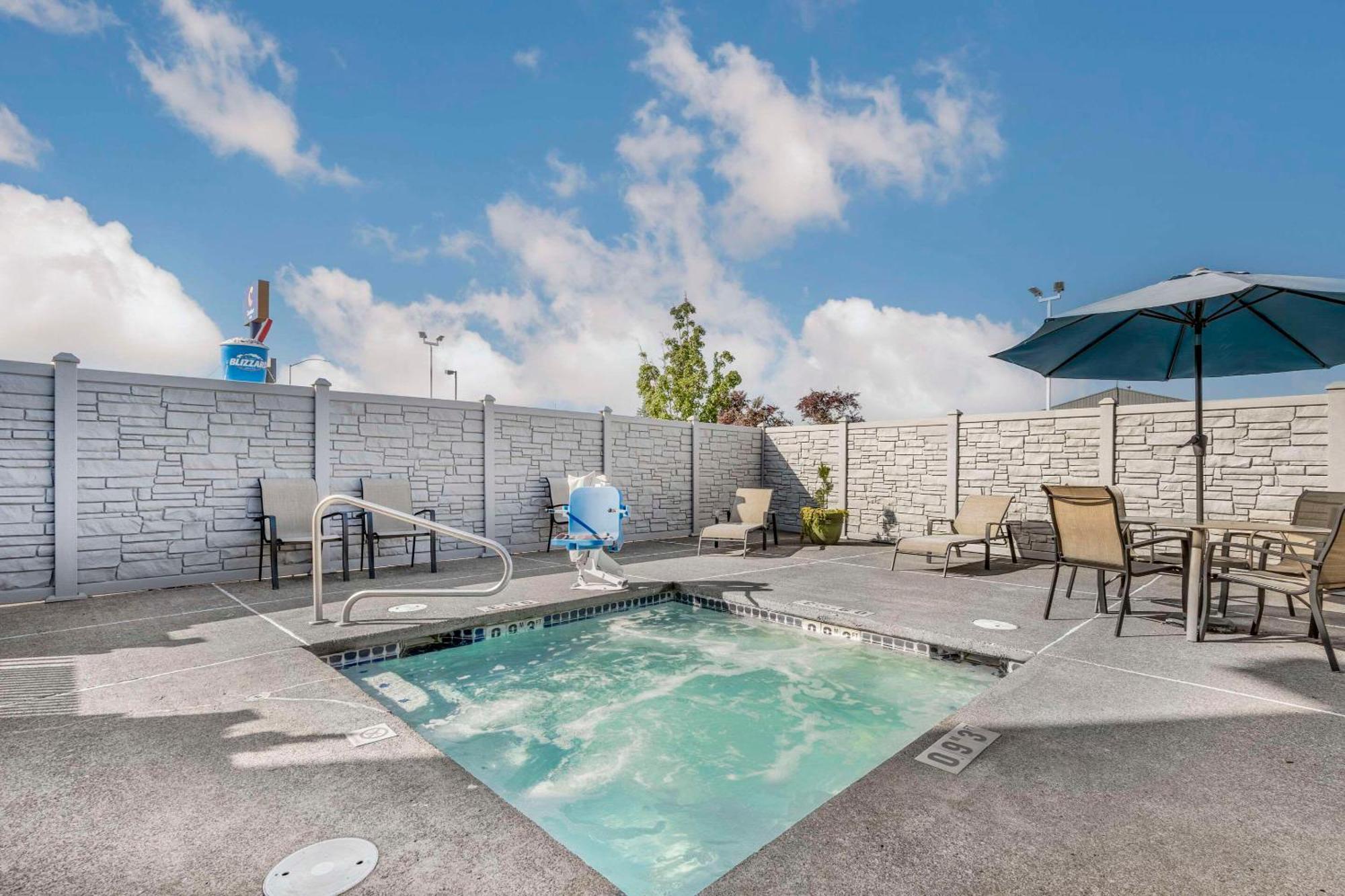 Comfort Inn Troutdale-Portland East Buitenkant foto